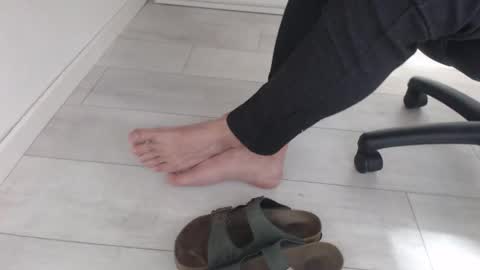 GermanSoleBro online show from 11/14/25, 07:29