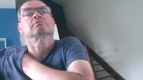 Snapshot of geronemo62 chatting on 10/25/25, 11:29 geronemo62 online show from 10/25/25, 11:29