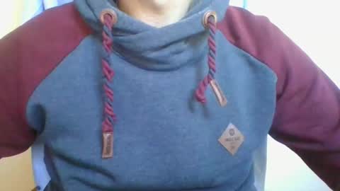 Snapshot of geronimo_2 chatting on 01/17/25, 10:00 geronimo_2 online show from 01/17/25, 10:00