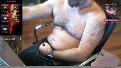 Daddy Jokes online show from 11/22/25, 03:33