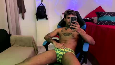 Snapshot of gerson229 chatting on 07/22/26, 03:53 gerson229 online show from 07/22/26, 03:53