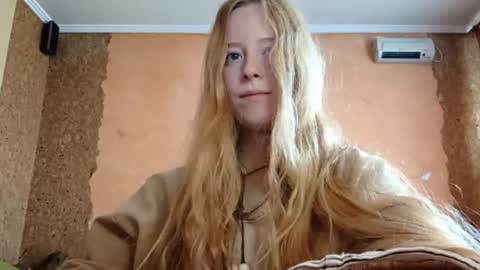 Kate online show from 04/23/26, 03:08