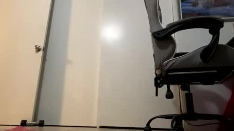 Snapshot of getngetout88 chatting on 11/07/25, 06:24 Getngetout88 online show from 11/07/25, 06:24