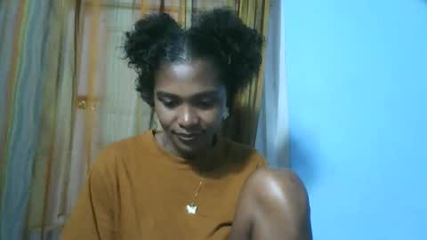 gggloria online show from 10/24/25, 02:57