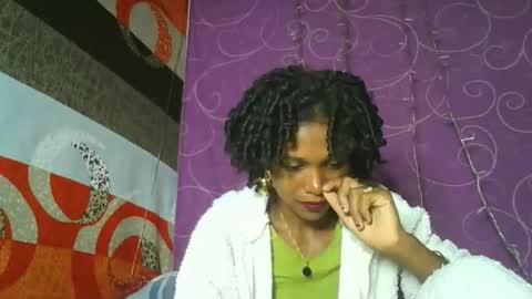 Snapshot of gggloria chatting on 05/24/26, 05:29 gggloria online show from 05/24/26, 05:29