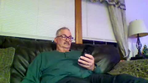 ghost2534 online show from 01/01/25, 03:34