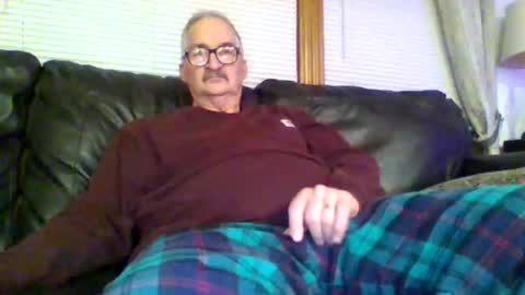 ghost2534 online show from 01/15/25, 02:38