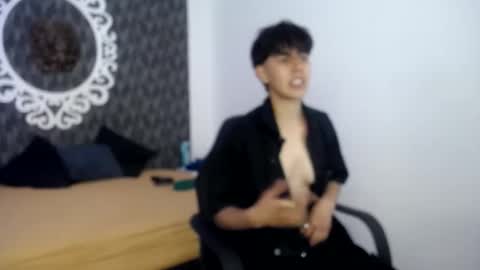 Snapshot of ghost__girl_ chatting on 10/06/25, 07:22 Your Girl online show from 10/06/25, 07:22