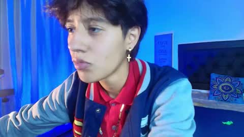 Snapshot of ghost__girl_ chatting on 11/11/25, 01:49 Your Girl online show from 11/11/25, 01:49