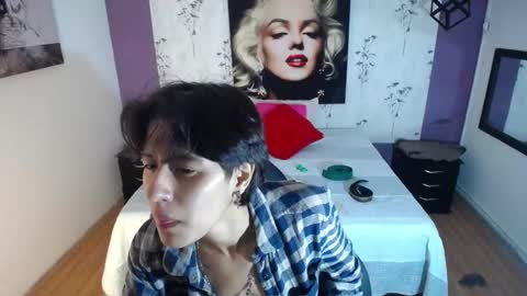 Snapshot of ghost__girl_ chatting on 11/22/25, 01:15 Your Girl online show from 11/22/25, 01:15