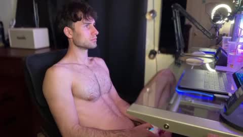 Snapshot of ghostdaddy9 chatting on 11/06/25, 02:12 big boy ghost face online show from 11/06/25, 02:12