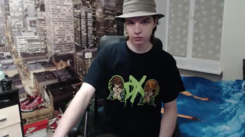 Snapshot of ghostfacefriends chatting on 10/14/25, 08:09 Fedya online show from 10/14/25, 08:09