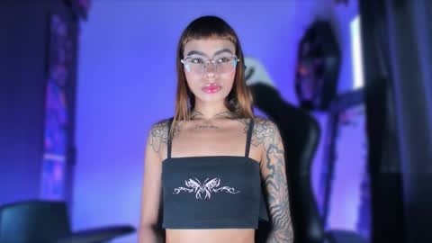 Snapshot of ghostlydolll chatting on 09/11/25, 06:52 Sara online show from 09/11/25, 06:52