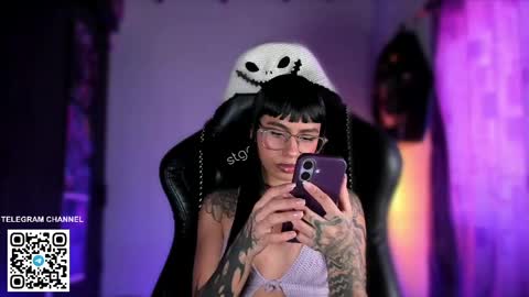 Sara online show from 05/22/26, 05:18