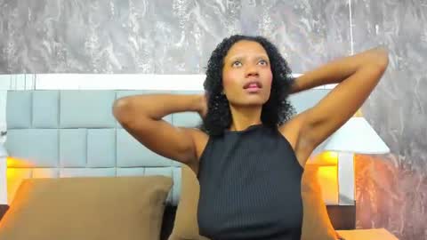 Snapshot of gia_bell chatting on 07/05/26, 03:30 gia_bell online show from 07/05/26, 03:30