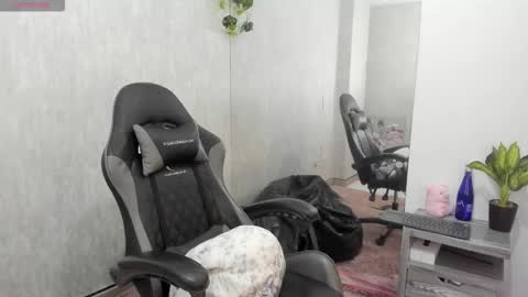 Gia online show from 01/15/26, 11:08