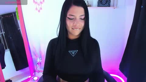 Snapshot of gia_contii chatting on 09/26/25, 11:09 giaaaa online show from 09/26/25, 11:09