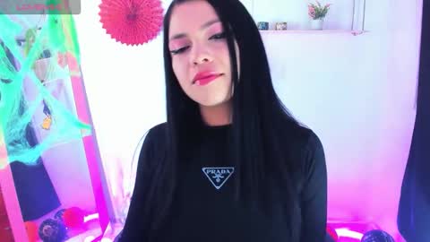 Snapshot of gia_contii chatting on 10/10/25, 11:04 giaaaa online show from 10/10/25, 11:04