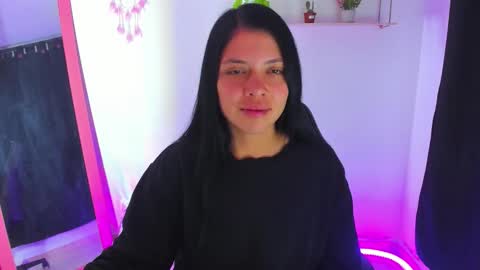 giaaaa   online show from 03/19/26, 12:47