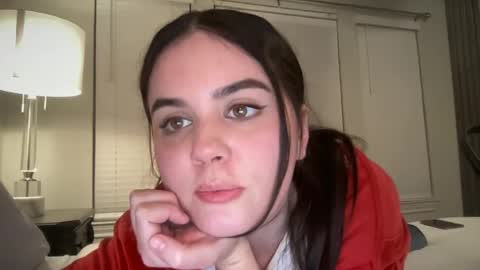 Snapshot of gia_is_horny chatting on 01/09/25, 02:01 The Queen of Squirt online show from 01/09/25, 02:01