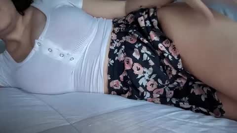 Snapshot of gia_is_horny chatting on 03/05/25, 11:38 The Queen of Squirt online show from 03/05/25, 11:38