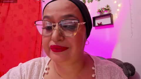 nahomi online show from 01/12/26, 10:48