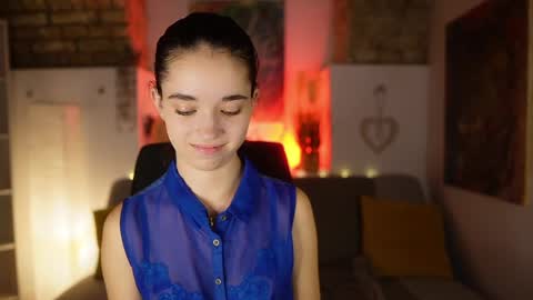 Gia Paige18 online show from 02/01/25, 06:08