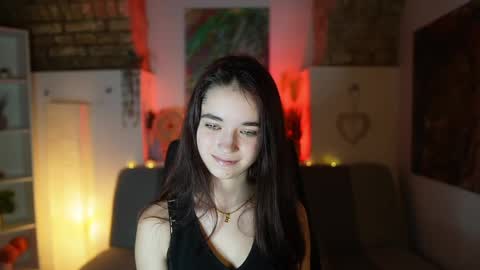 Gia Paige18 online show from 02/08/25, 08:32