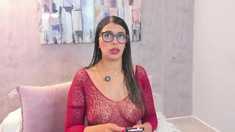 Gia online show from 04/21/26, 12:22