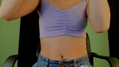 GIA WHITE Independet  online show from 02/18/26, 08:32