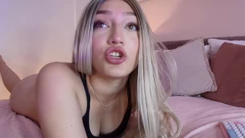 Gia online show from 02/17/25, 02:37