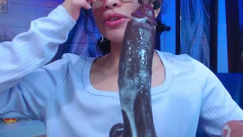Snapshot of giaa_rossi chatting on 04/28/26, 02:21 giaa rossi online show from 04/28/26, 02:21