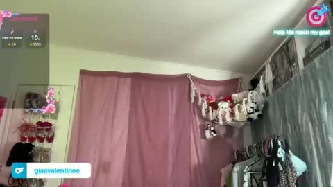 Gia online show from 03/25/26, 05:30