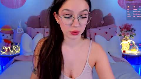 Gia online show from 03/03/26, 01:39