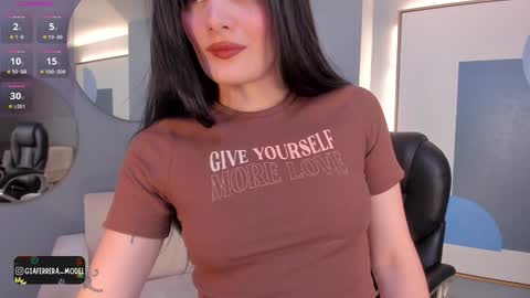 Gia Ferrera online show from 12/01/24, 05:24