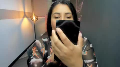 Snapshot of giafox_ chatting on 02/06/25, 12:16 G I A FOX online show from 02/06/25, 12:16