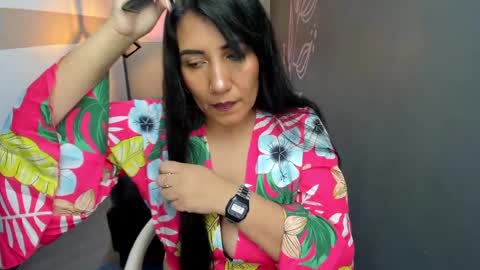 Snapshot of giafox_ chatting on 03/03/25, 12:58 G I A FOX online show from 03/03/25, 12:58