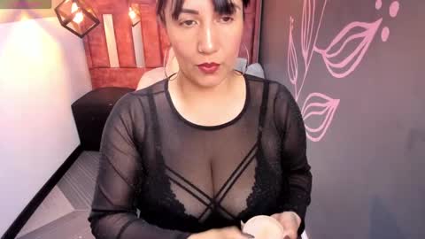 Snapshot of giafox_ chatting on 09/29/25, 08:57 G I A FOX online show from 09/29/25, 08:57