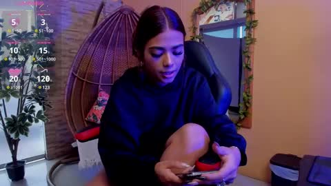 Gia  online show from 03/05/25, 12:00