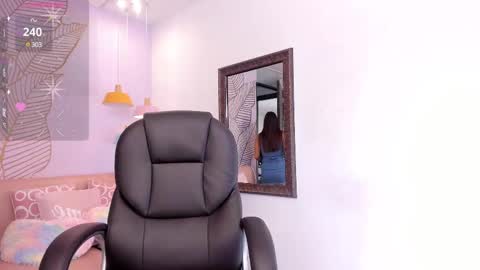 Gia  online show from 03/07/25, 06:33