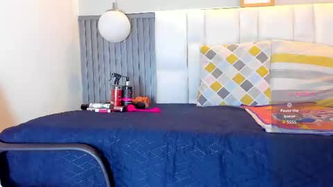 Giana online show from 07/17/26, 11:39