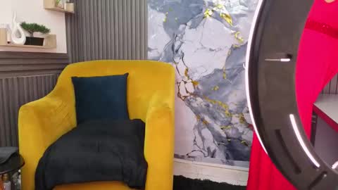 Snapshot of gianellacox chatting on 02/13/26, 01:29 online show from 02/13/26, 01:29