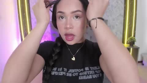 Snapshot of giannaslimjb chatting on 02/26/26, 07:35 giannaslimjb online show from 02/26/26, 07:35