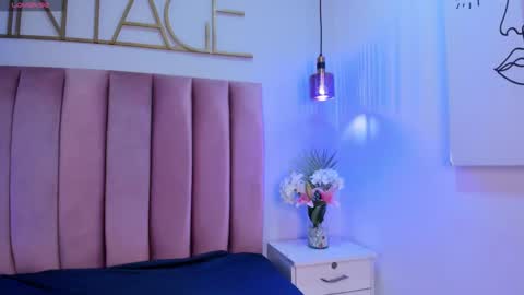 Snapshot of giannasue chatting on 01/25/25, 11:43 giannasue online show from 01/25/25, 11:43