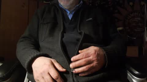 Gianni9000000 online show from 01/18/25, 10:17