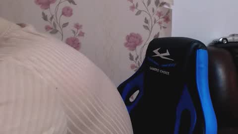 Gianni online show from 01/17/26, 03:50