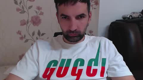 Gianni online show from 04/06/26, 01:23
