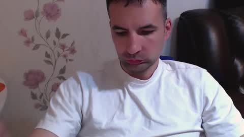 Snapshot of gianni_lion chatting on 05/11/26, 08:06 Gianni online show from 05/11/26, 08:06