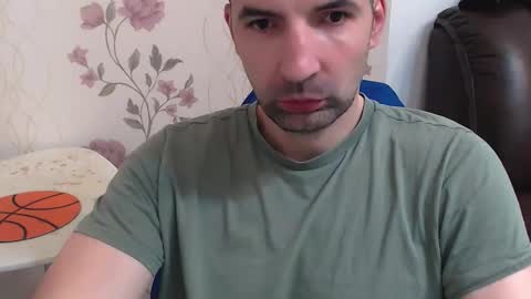 Snapshot of gianni_lion chatting on 05/14/26, 10:44 Gianni online show from 05/14/26, 10:44