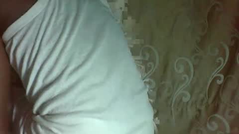 giant_couple online show from 05/18/26, 06:47